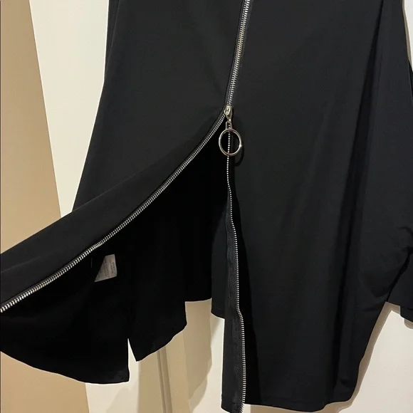 Kate Hewko Cut Out Zip Women's Top with metal Detail - Picture 6 of 8